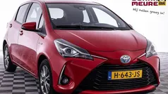 Rood Gebruikt 2020 Toyota Yaris Hybrid Hatchback | € 17.990 (Eerlijke prijs)
