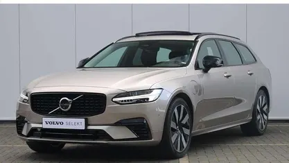 Grijs Occasion 2024 Volvo V90 Ultra Stationwagen | € 49.750 (Eerlijke prijs)