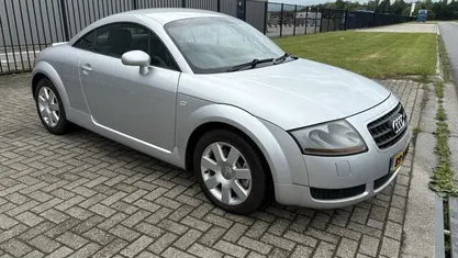 Grijs Gebruikt 2004 Audi TT Coupé | € 3.500 (Super prijs)