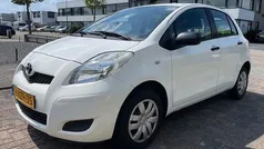 Gebruikt 2010 Toyota Yaris Hatchback | € 2.649 (Eerlijke prijs)