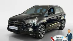 Gebruikt 2018 Ford Kuga ST-Line SUV | € 15.845 (Eerlijke prijs)