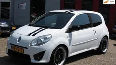 Wit Gebruikt 2011 Renault Twingo Dynamique Hatchback | € 2.675 (Eerlijke prijs)