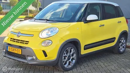 Occasion Fiat 500L Trekking 105 PK (77 kW) 2013 Geel MPV