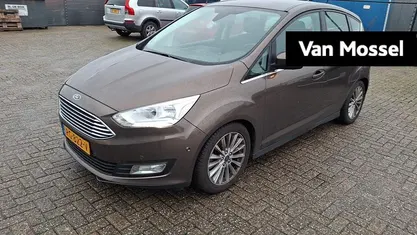 Gebruikt 2017 Ford C-MAX Titanium MPV | € 11.950 (Eerlijke prijs)