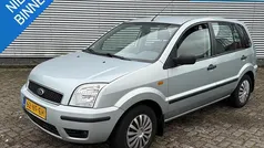 Gebruikt 2003 Ford Fusion MPV | € 1.299 (Goede deal)