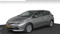 Gebruikt 2018 Toyota Auris Hybrid Executive Hatchback | € 18.450 (Eerlijke prijs)