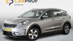 Grijs Gebruikt 2019 Kia Niro SUV | € 17.740 (Eerlijke prijs)