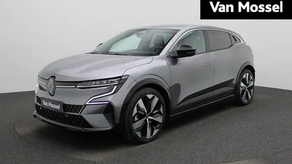 Zwart Nieuw 2025 Renault Megane E-Tech Techno Hatchback | € 33.940 (Eerlijke prijs)