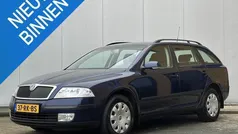 Blauw Gebruikt 2005 Skoda Octavia Stationwagen | € 4.950 (Eerlijke prijs)