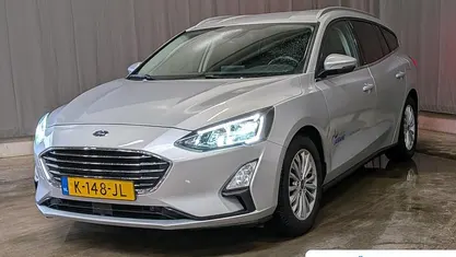 Grijs Occasion 2021 Ford Focus Business Edition Stationwagen | € 15.895 (Eerlijke prijs)