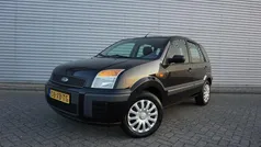 Zwart Gebruikt 2007 Ford Fusion MPV | € 3.450 (Eerlijke prijs)