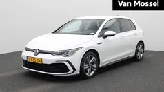 Wit Gebruikt 2023 VW Golf VIII R-line Hatchback | € 28.900 (Eerlijke prijs)