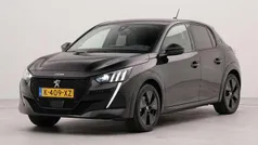 Zwart Gebruikt 2021 Peugeot e-208 GT Hatchback | € 15.450 (Eerlijke prijs)