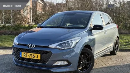 Blauw Occasion 2018 Hyundai i20 Edition Hatchback | € 10.995 (Goede deal)