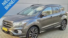 Gebruikt 2019 Ford Kuga ST-Line SUV | € 19.245 (Eerlijke prijs)