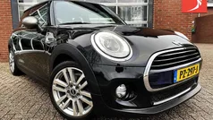 Gebruikt 2017 Mini Cooper Business Hatchback | € 15.950 (Eerlijke prijs)