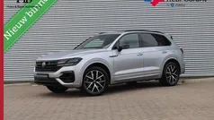 Grijs, metallic lak Gebruikt 2022 VW Touareg R-line SUV | € 64.444 (Eerlijke prijs)