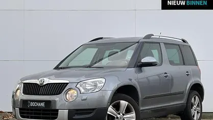 Grijs (metallic) Occasion 2013 Skoda Yeti Elegance SUV | € 8.750 (Goede deal)