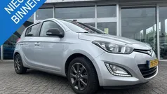 Grijs Gebruikt 2014 Hyundai i20 Hatchback | € 5.250 (Eerlijke prijs)