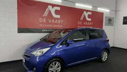 Occasion Toyota Verso-S 99 PK (72 kW) 2011 Blauw MPV