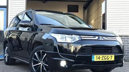 Zwart Occasion 2012 Mitsubishi Outlander Instyle SUV | € 9.950 (Eerlijke prijs)