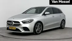 Grijs Gebruikt 2019 Mercedes B180 Business MPV | € 23.235 (Eerlijke prijs)