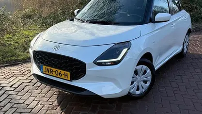 Occasion Suzuki Swift Comfort 83 PK (61 kW) 2025 Hatchback