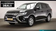Gebruikt 2019 Mitsubishi Outlander P-HEV SUV | € 21.195 (Eerlijke prijs)