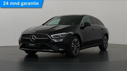 Occasion Mercedes CLA180 Shooting Brake Luxury 136 PK (100 kW) 2025 Zwart Stationwagen