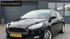 Zwart Gebruikt 2016 Ford Focus Trend Hatchback | € 9.743 (Eerlijke prijs)