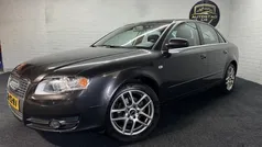 Grijs Gebruikt 2007 Audi A4 Sedan | € 3.995 (Eerlijke prijs)