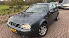 Blauw (metallic) Gebruikt 2003 VW Golf IV Ocean Hatchback | € 2.950 (Eerlijke prijs)