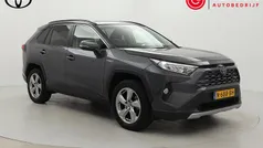 Grijs Gebruikt 2021 Toyota RAV4 Hybrid Style SUV | € 33.499 (Eerlijke prijs)