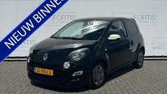 Zwart Gebruikt 2012 Renault Twingo Collection Hatchback | € 4.900 (Eerlijke prijs)