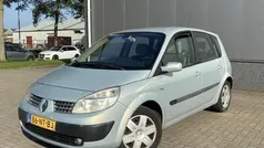 Grijs Gebruikt 2004 Renault Scénic II Dynamique MPV | € 1.499 (Eerlijke prijs)
