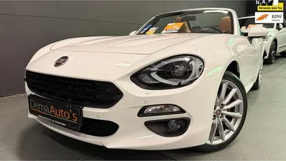 Wit Gebruikt 2018 Fiat 124 Spider Cabriolet | € 24.950 (Eerlijke prijs)