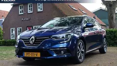 Blauw Gebruikt 2017 Renault Mégane GrandTour Bose Edition Stationwagen | € 10.945 (Eerlijke prijs)