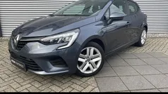 Gebruikt 2021 Renault Clio V Zen Hatchback | € 12.940 (Eerlijke prijs)