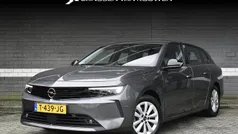 Grijs Gebruikt 2023 Opel Astra Edition Stationwagen | € 21.445 (Eerlijke prijs)