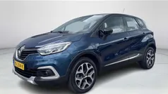 Blauw Gebruikt 2017 Renault Captur Intens SUV | € 13.640 (Eerlijke prijs)