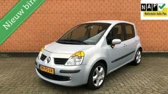 Grijs Gebruikt 2004 Renault Modus Luxe MPV | € 1.495 (Eerlijke prijs)
