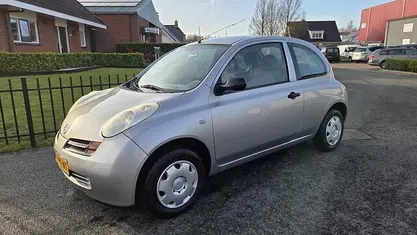 Grijs Occasion 2004 Nissan Micra Visia Hatchback | € 1.499 (Goede deal)