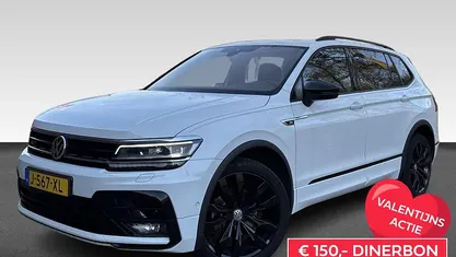 Wit Occasion 2020 VW Tiguan Highline SUV | € 27.495 (Eerlijke prijs)