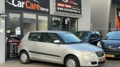 Grijs Gebruikt 2007 Skoda Fabia Ambiente Hatchback | € 2.225 (Eerlijke prijs)