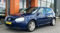 Blauw Gebruikt 2006 VW Golf V Hatchback | € 3.490 (Eerlijke prijs)