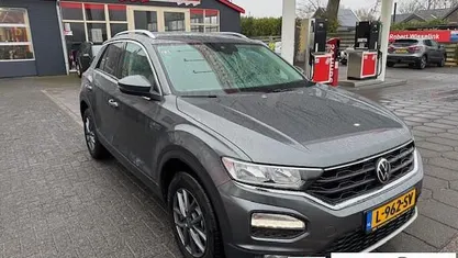 Occasion 2021 VW T-Roc Business SUV | € 21.950 (Eerlijke prijs)