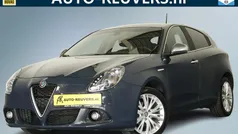 Grijs Gebruikt 2016 Alfa Romeo Giulietta Super Hatchback | € 13.850 (Eerlijke prijs)