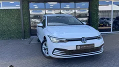 Gebruikt 2021 VW Golf VIII Life Hatchback | € 19.950 (Eerlijke prijs)
