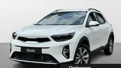Wit Nieuw 2025 Kia Stonic SUV | € 29.240 (Eerlijke prijs)