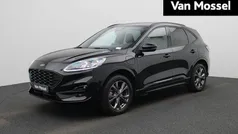 Zwart Gebruikt 2023 Ford Kuga ST-Line X SUV | € 30.900 (Eerlijke prijs)